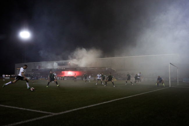 michael-duffy-shoots-on-goal