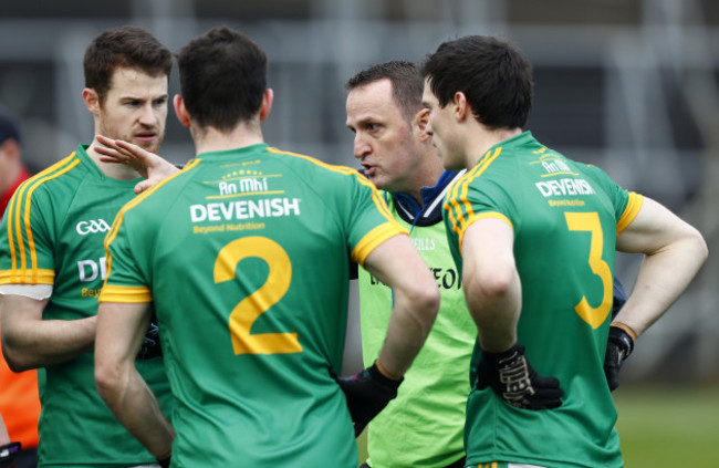 andy-mcentee-speaks-to-his-players