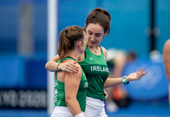 hannah-mcloughlin-and-lizzie-holden