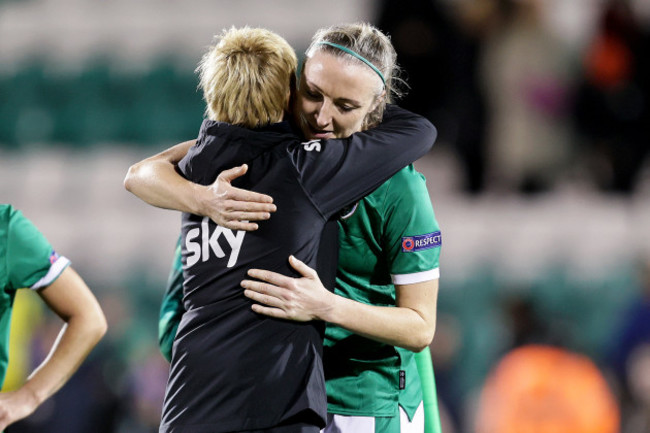 vera-pauw-and-louise-quinn-after-the-game