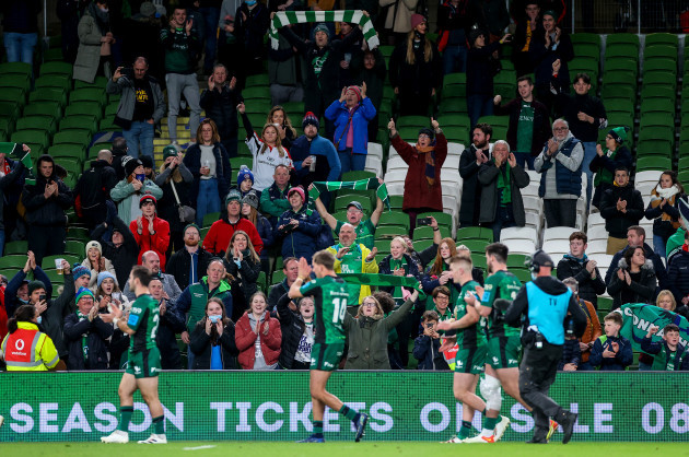 connacht-supporters-cheer-on-the-team-after-the-game