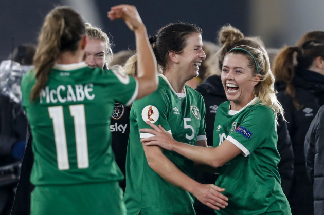 niamh-fahey-celebrates-after-the-game-with-denise-osullivan