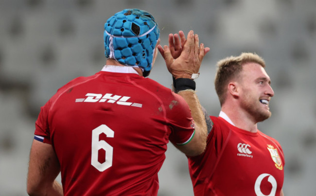 tadhg-beirne-celebrates-after-scoring-a-try-that-was-later-disallowed