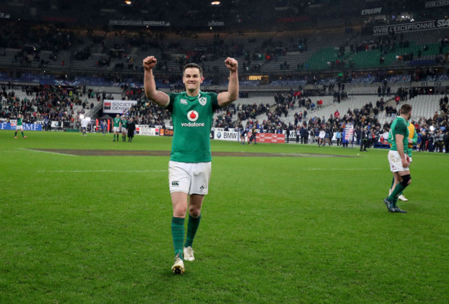 johnny-sexton-celebrates-kicking-the-winning-drop-goal