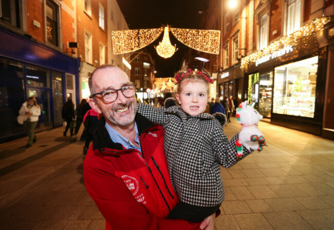 NO REPRO FEE Grafton Street Christmas Lights 010