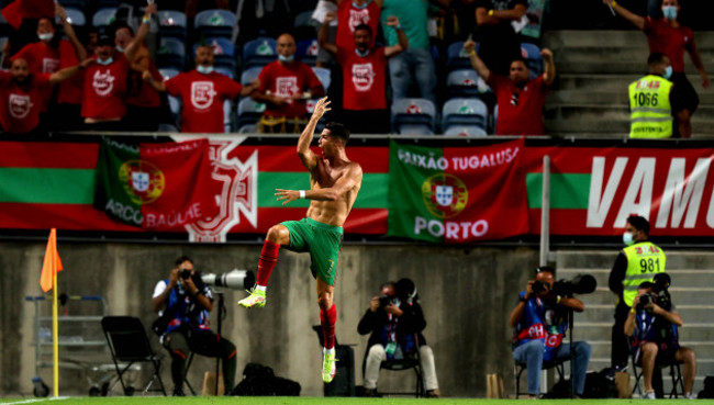 cristiano-ronaldo-celebrates-scoring-his-sides-second-goal