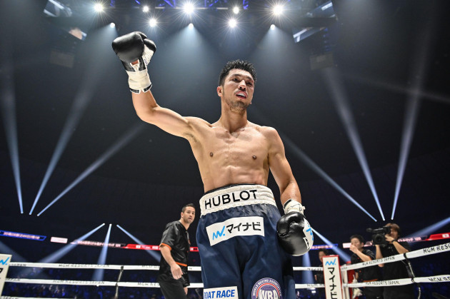 ryota-murata-of-japan-celebrates-after-knocking-out-steven-butler-of-canada-in-the-5th-round-of-their-wba-middleweight-title-bout-at-yokohama-arena-in-kanagawa-japan-on-december-23-2019-credit-hir