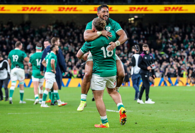 finlay-bealham-and-bundee-aki-celebrate-after-the-game