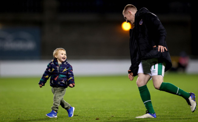 ross-tierney-with-his-son-leon