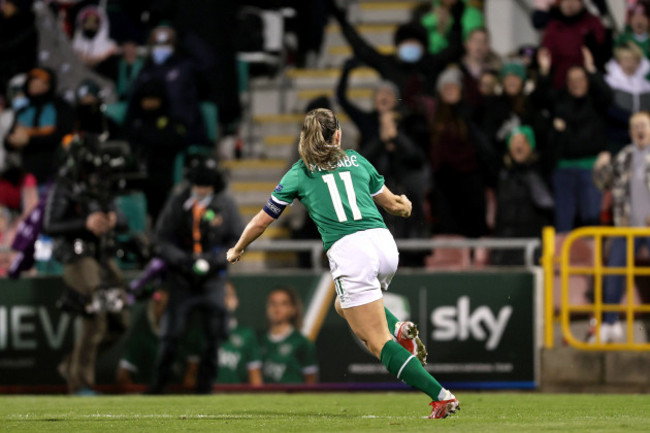 katie-mccabe-celebrates-scoring-a-goal