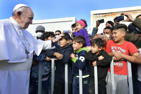 pope-francis-visits-to-greece