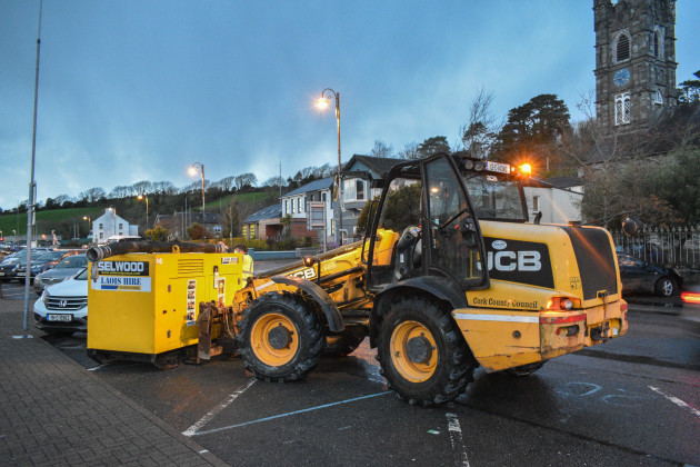 bantry-west-cork-ireland-6th-dec-2021-locals-in-bantry-spent-the-evening-preparing-for-storm-barra-pictured-below-cork-county-council-has-installed-two-pumps-in-the-square-to-prevent-flooding