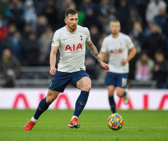 london-uk-05th-dec-2021-5-december-tottenham-hotspur-v-norwich-city-premier-league-tottenham-hotspur-stadium-pierre-emile-hojbjerg-during-the-premier-league-match-at-the-tottenham-hotspur-st