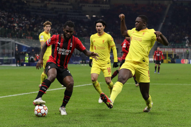 milan-italy-7th-december-2021-franck-kessie-of-ac-milan-is-closed-down-by-ibrahima-konate-of-liverpool-during-the-uefa-champions-league-match-at-giuseppe-meazza-milan-picture-credit-should-read