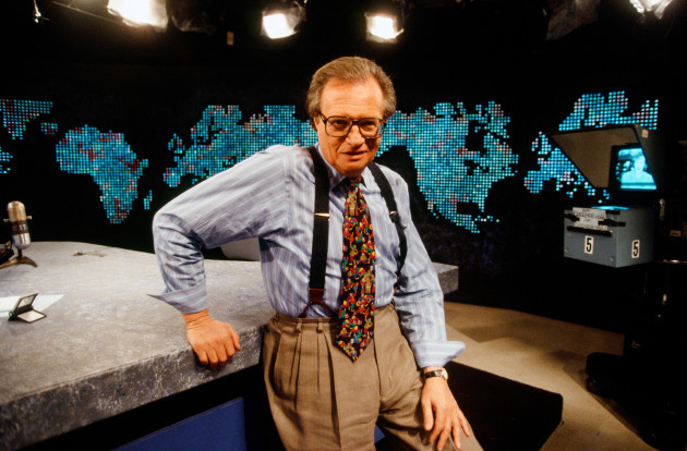 larry-king-on-the-set-of-his-show-on-cnn-6-1-1994