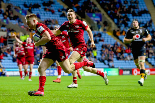 patrick-campbell-scores-a-try