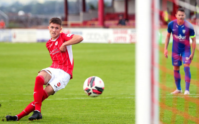 johnny-kenny-scores-their-first-goal-from-a-penalty