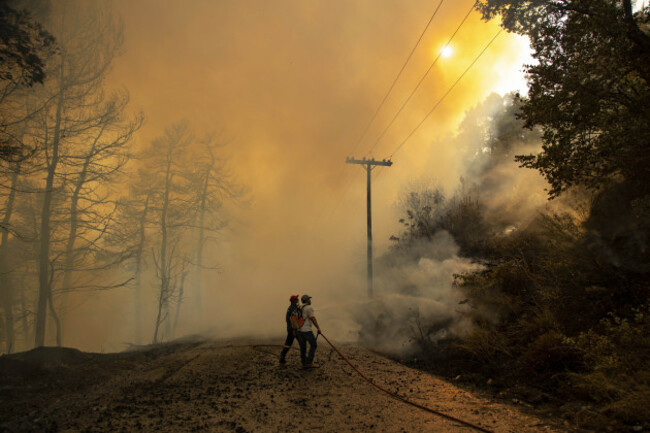 wildfire-in-kehries-greece-05-aug-2021