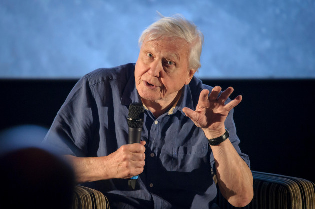 bristol-uk-11th-oct-2017-sir-david-attenborough-premieres-blue-planet-ii-at-at-the-cinema-de-lux-bbc-bristol-celebrates-60-years-of-the-natural-history-unit-with-this-exclusive-event-includes-a-s