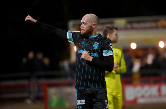 chris-shields-celebrates-winning