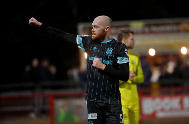 chris-shields-celebrates-winning