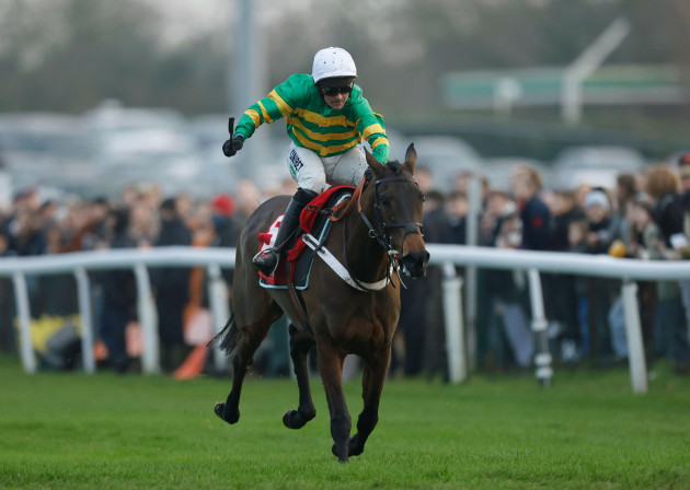 epatante-ridden-by-nico-de-boinville-going-on-to-win-the-ladbrokes-christmas-hurdle-during-king-george-vi-chase-day-of-the-ladbrokes-christmas-festival-at-kempton-park-picture-date-sunday-december-2