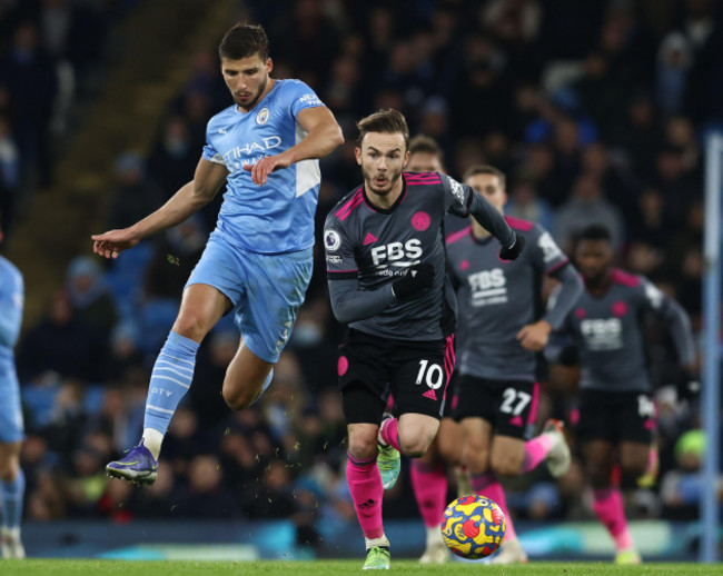 manchester-england-26th-december-2021-james-maddison-of-leicester-city-surges-forward-past-ruben-dias-of-manchester-city-during-the-premier-league-match-at-the-etihad-stadium-manchester-picture