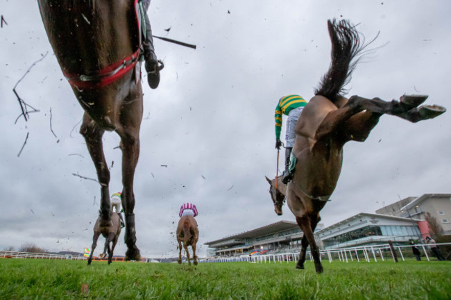 sean-flanagan-onboard-schoolboy-hours-comes-home-to-win