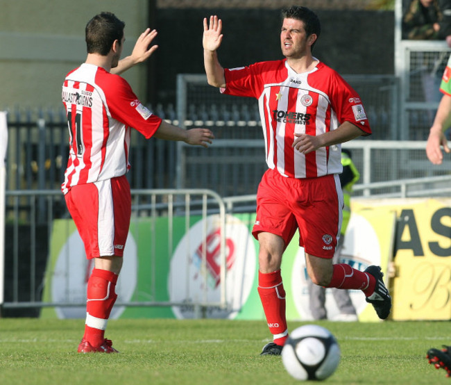 steve-feeney-celebrates