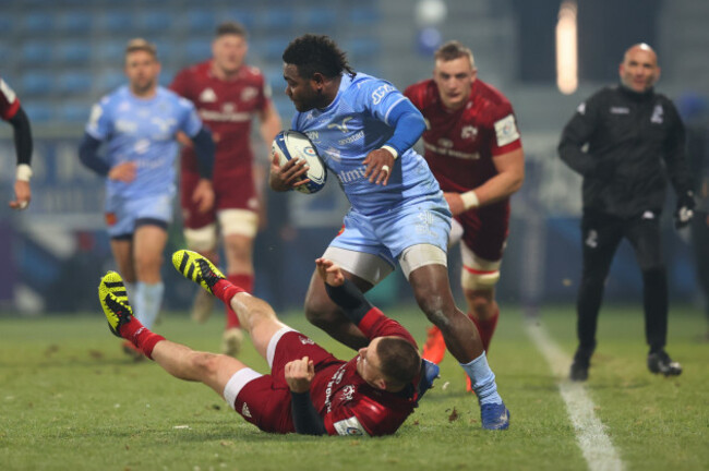 andrew-conway-fails-to-stop-filipo-nakosi