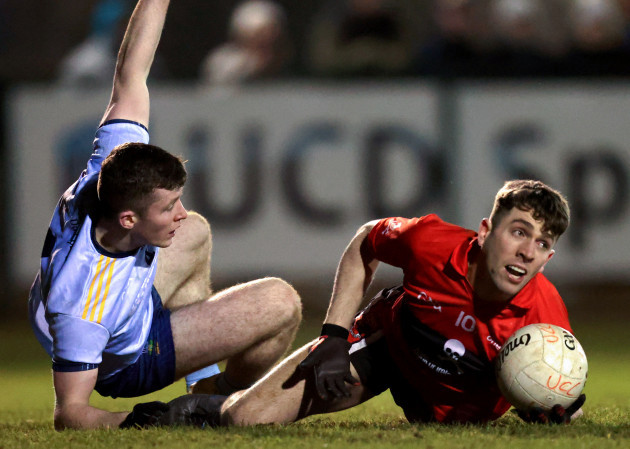 conor-geaney-is-tackled-by-jeaic-mckelvey