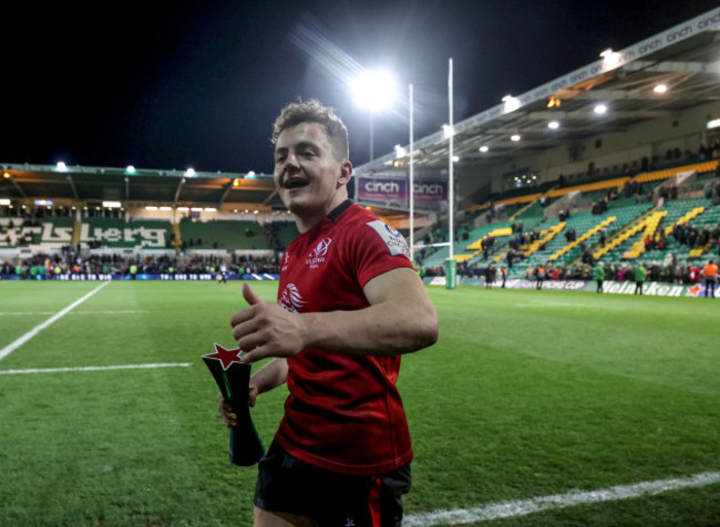 michael-lowry-with-his-heineken-star-of-the-match-award