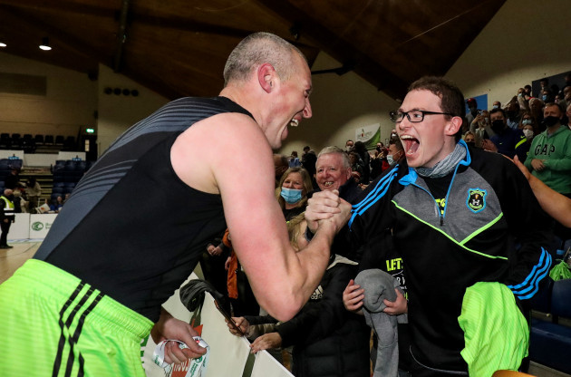 kieran-donaghy-gives-his-jersey-to-a-fan