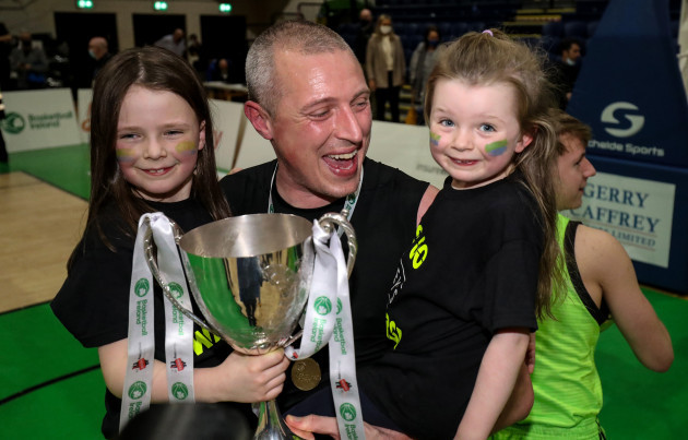 kieran-donaghy-celebrates-with-his-daughters