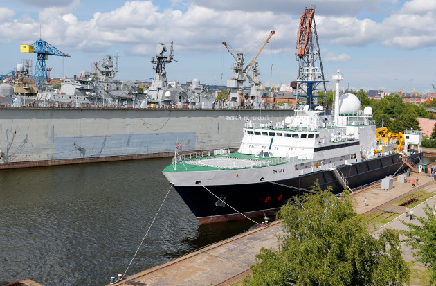 kaliningrad-russia-29th-june-2015-the-russian-oceanographic-research-vessel-yantar-on-the-grounds-of-the-yantar-baltic-shipbuilding-plant-vitaly-nevartassalamy-live-news