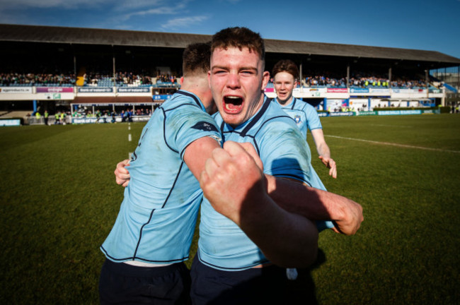 jack-boyle-celebrates-at-the-full-time-whistle