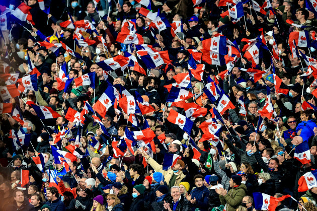 france-fans-celebrate-during-the-game
