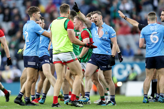 tempers-flare-between-aidan-oshea-and-philly-mcmahon