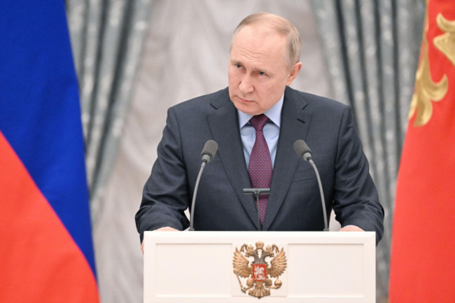 moscow-russia-22nd-feb-2022-russias-president-vladimir-putin-gives-comments-to-the-media-after-a-ceremony-to-sign-a-declaration-on-allied-cooperation-between-russia-and-azerbaijan-at-moscows-kre