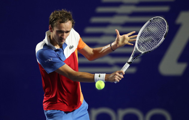tennis-atp-500-abierto-mexicano-the-fairmont-acapulco-princess-acapulco-mexico-february-25-2022-russias-daniil-medvedev-in-action-during-his-semifinal-match-against-spains-rafael-nadal-re