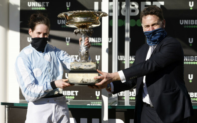 rachel-blackmore-and-henry-de-bromhead-celebrate-winning