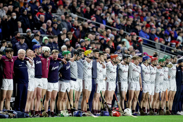 galway-stand-for-a-minute-silence-in-memory-of-paul-shefflin