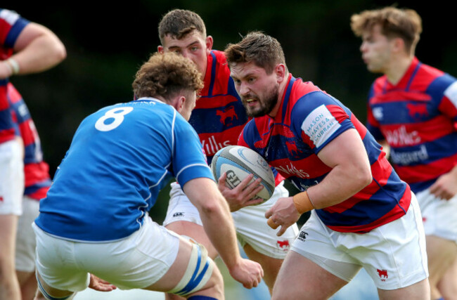 ronan-watters-tackles-ivan-soroka