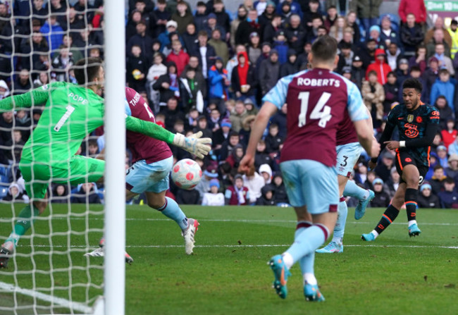 burnley-v-chelsea-premier-league-turf-moor