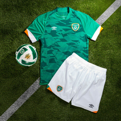 Republic of Ireland unveil new international football jersey as fans  celebrate lack of sponsor on new Umbro kit