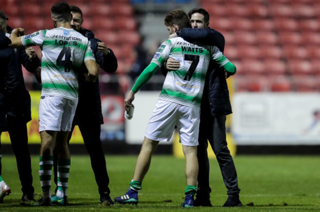 stephen-bradley-celebrates-winning-with-dylan-watts-12102018