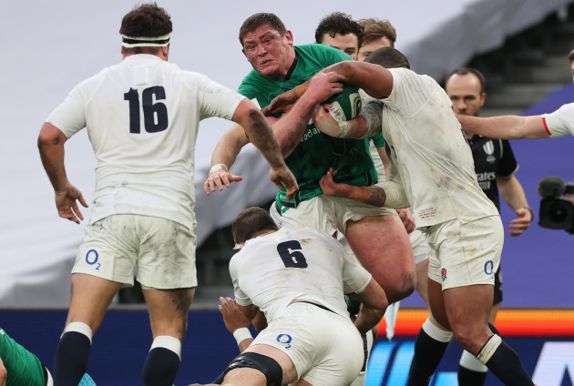 tadhg-furlong-is-tackled-by-mark-wilson-and-kyle-sinckler