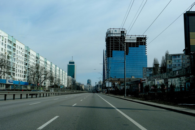 the-empty-streets-of-kyiv-ukraine