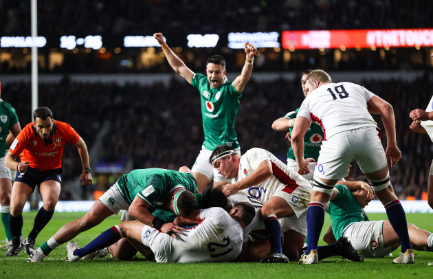 conor-murray-celebrates-finlay-bealham-scoring-the-bonus-point-securing-try