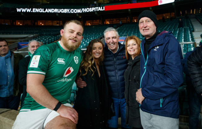 finlay-bealham-celebrates-with-his-mother-andre-and-roy-and-family